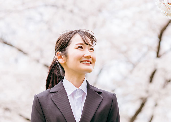 社会人になった女性