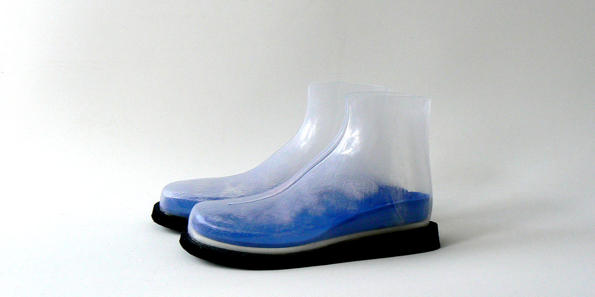 チェックシューズの写真